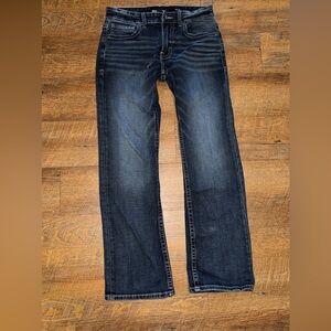 BKE Aiden 30x30 from buckle